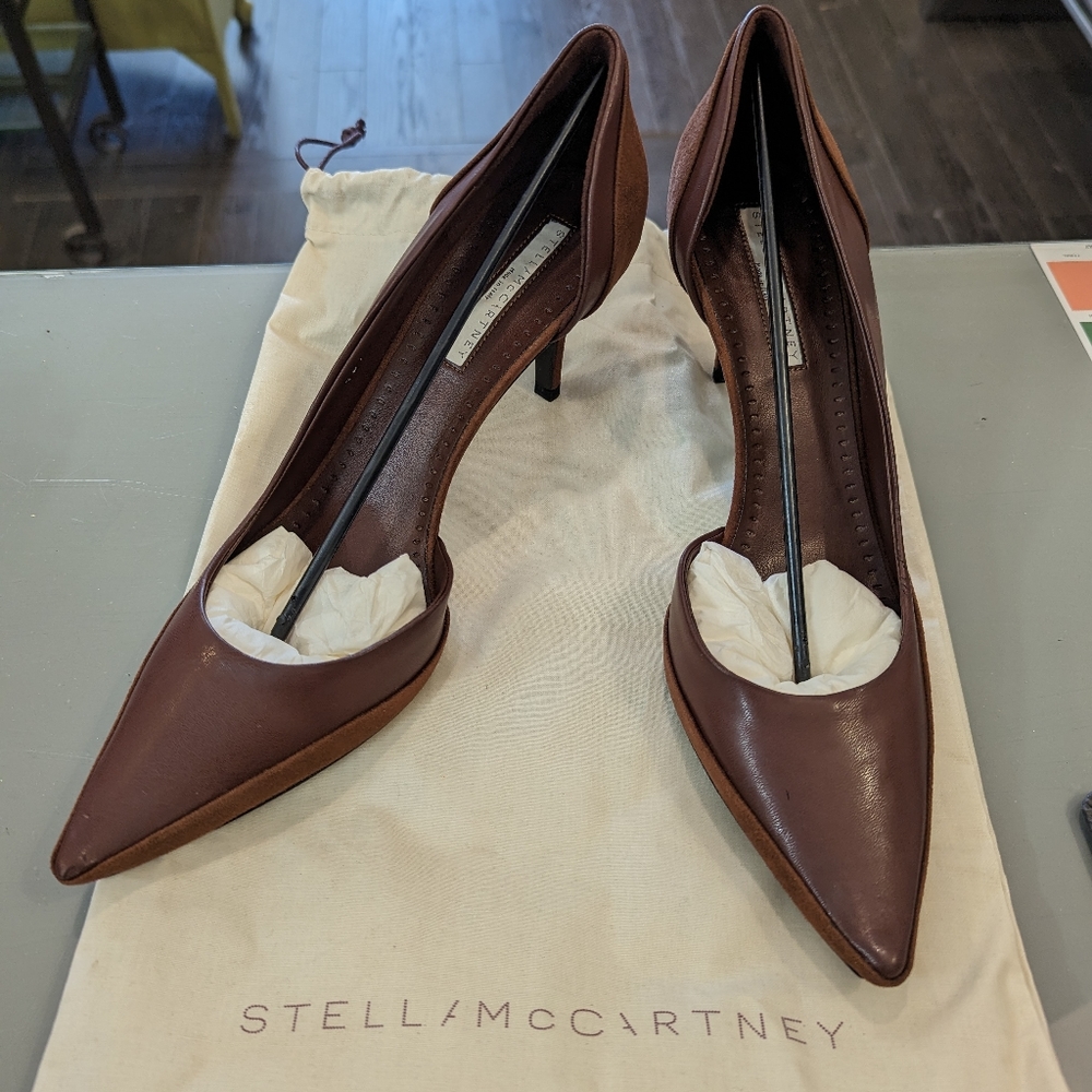 Stella McCartney Brown leather and suede pumps